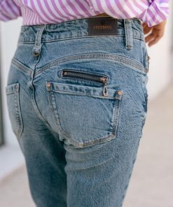 Newdeci.shope4d9c6bf50 1